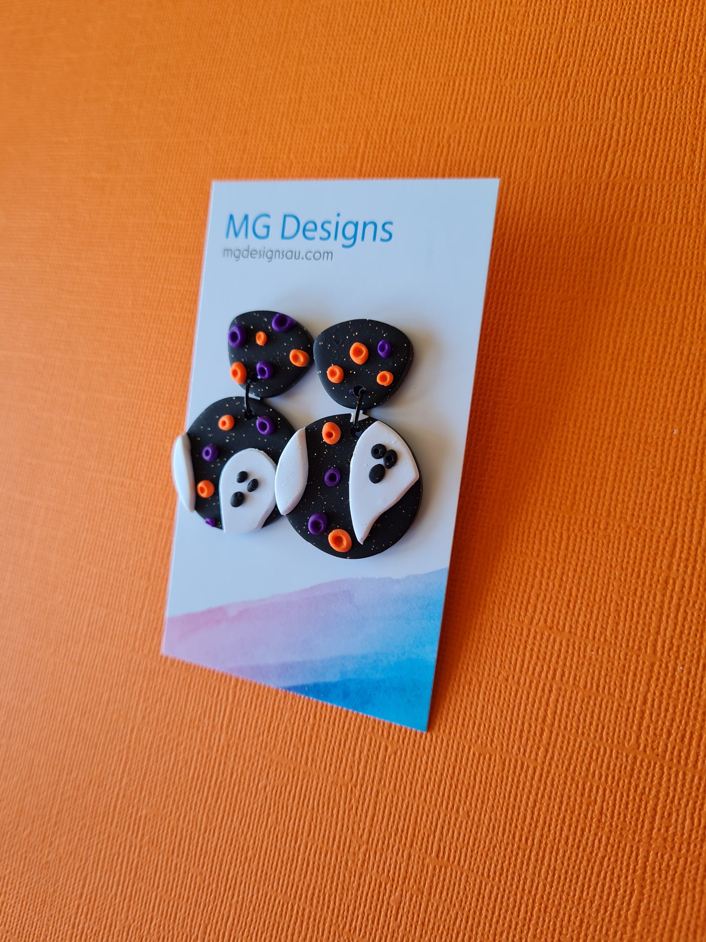 Spook-tacular Dangle