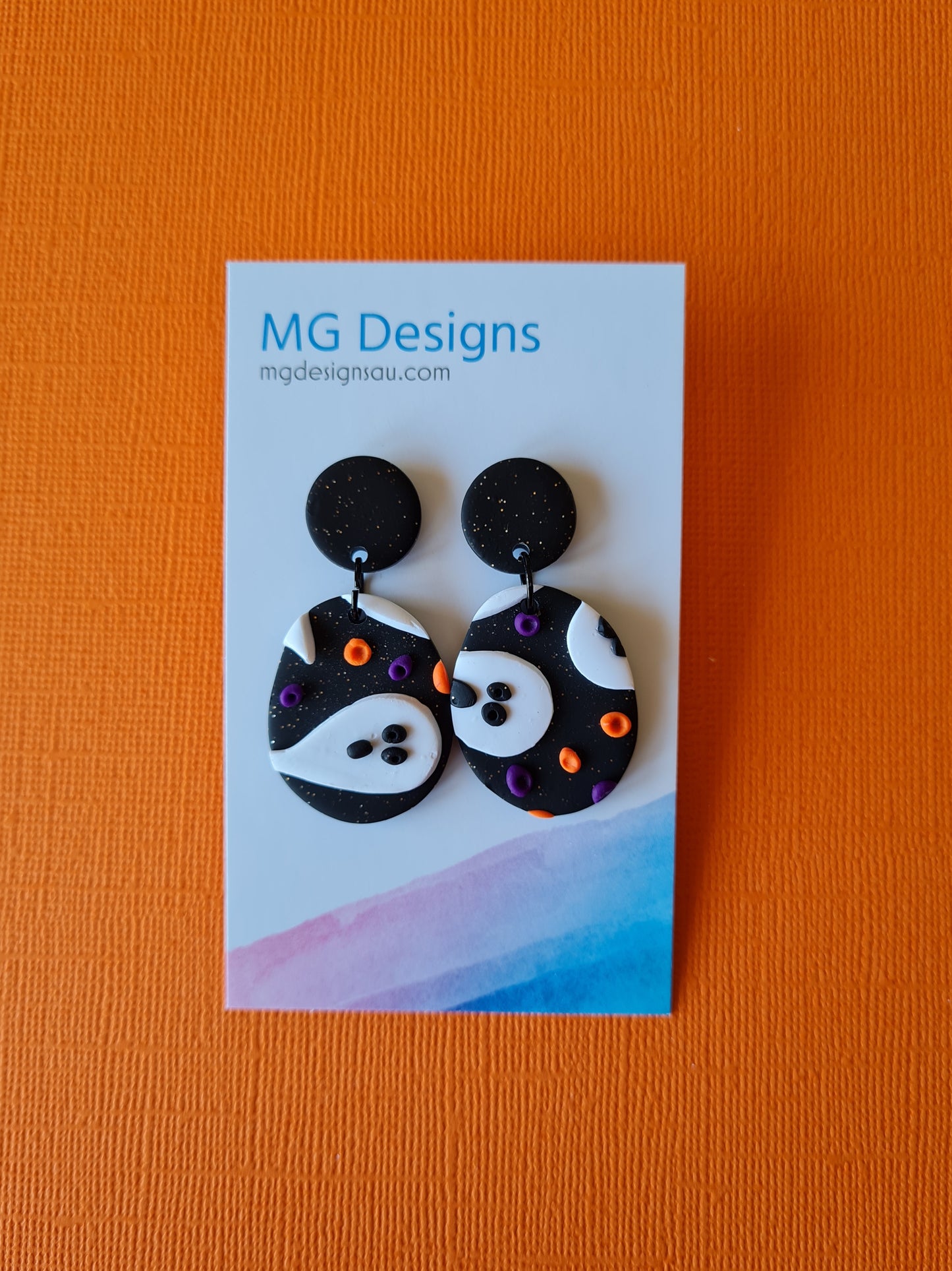 Spook-tacular Dangle