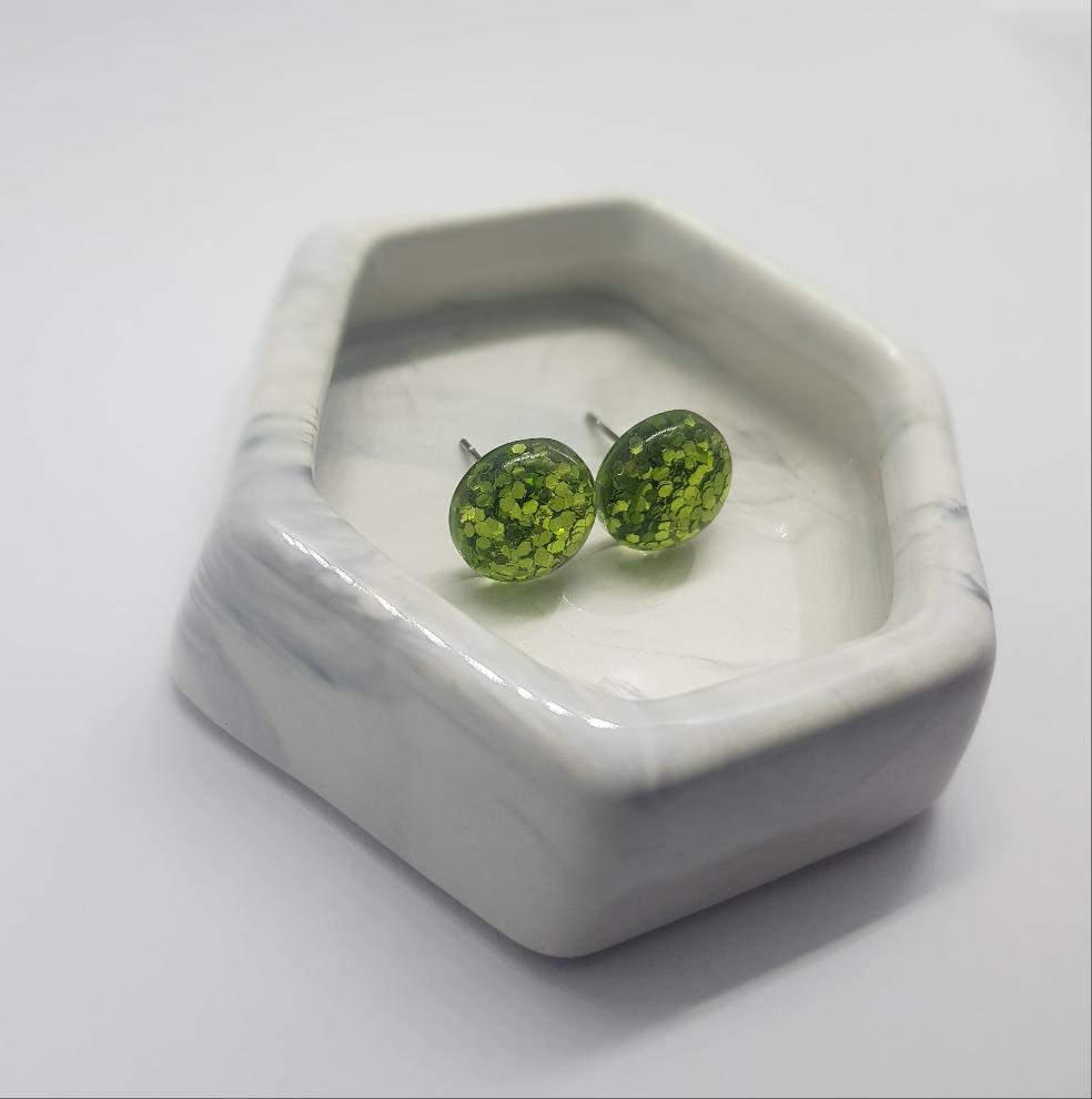GREEN GLITZY GLITTER STUD