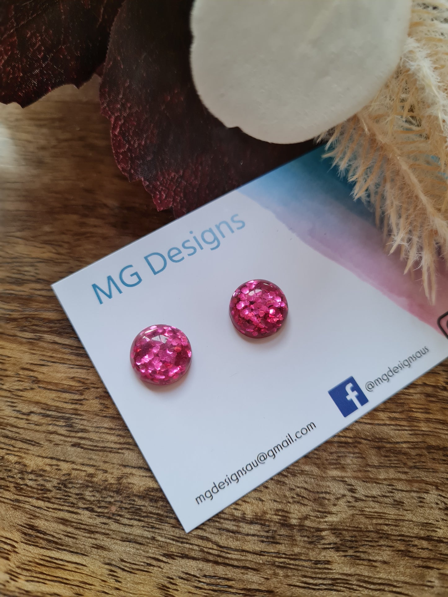 HOT PINK GLITZY GLITTER STUD