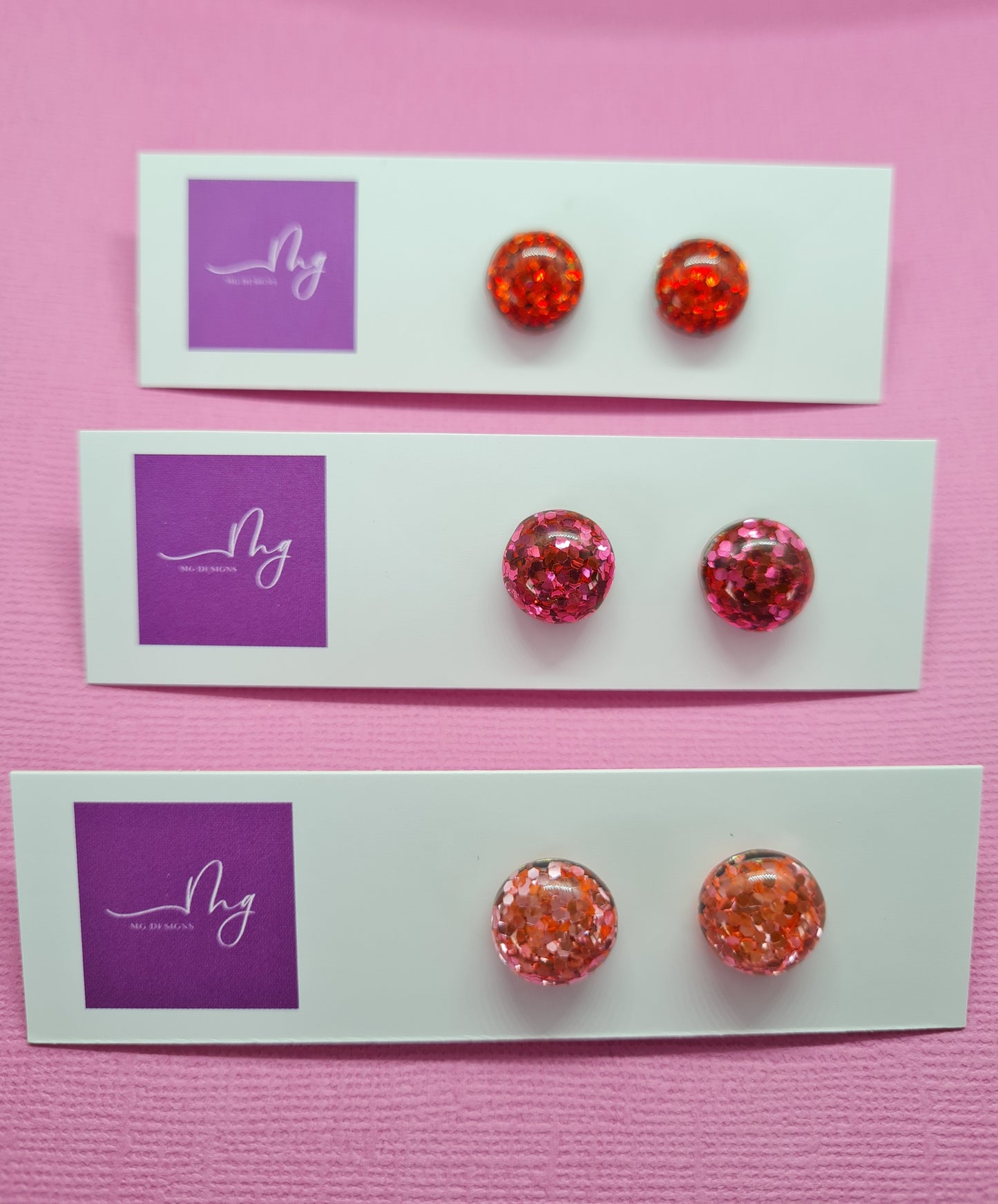 HOT PINK GLITTER STUD